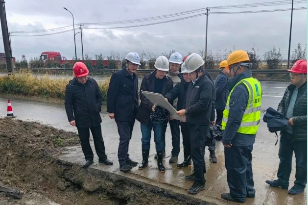 1706692958203960.png 2.png